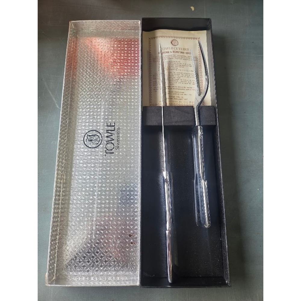 Towle Silversmiths Vintage 2 Piece Carving Set Knife and Fork Silver Plate Boxed